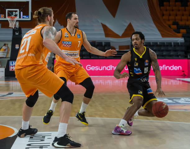 小球队面对 小球队面对