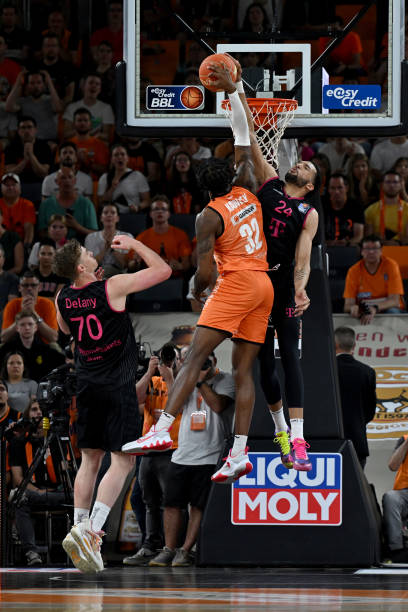 加强道德教 加强道德教